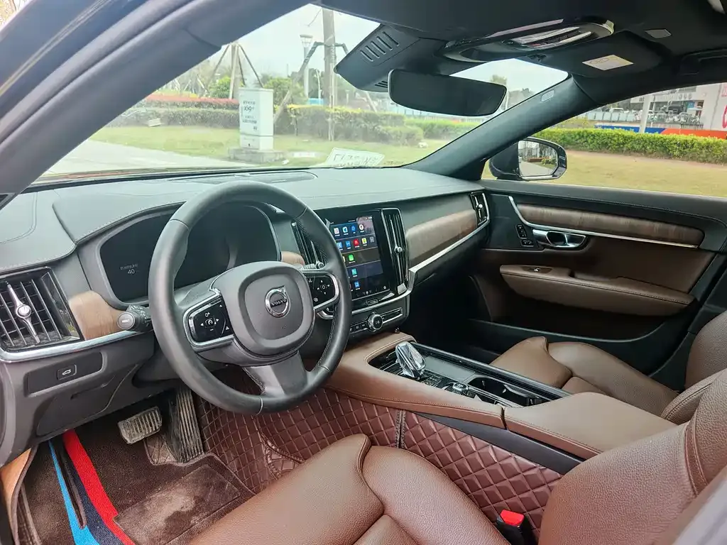 Volvo S90 — фото 3