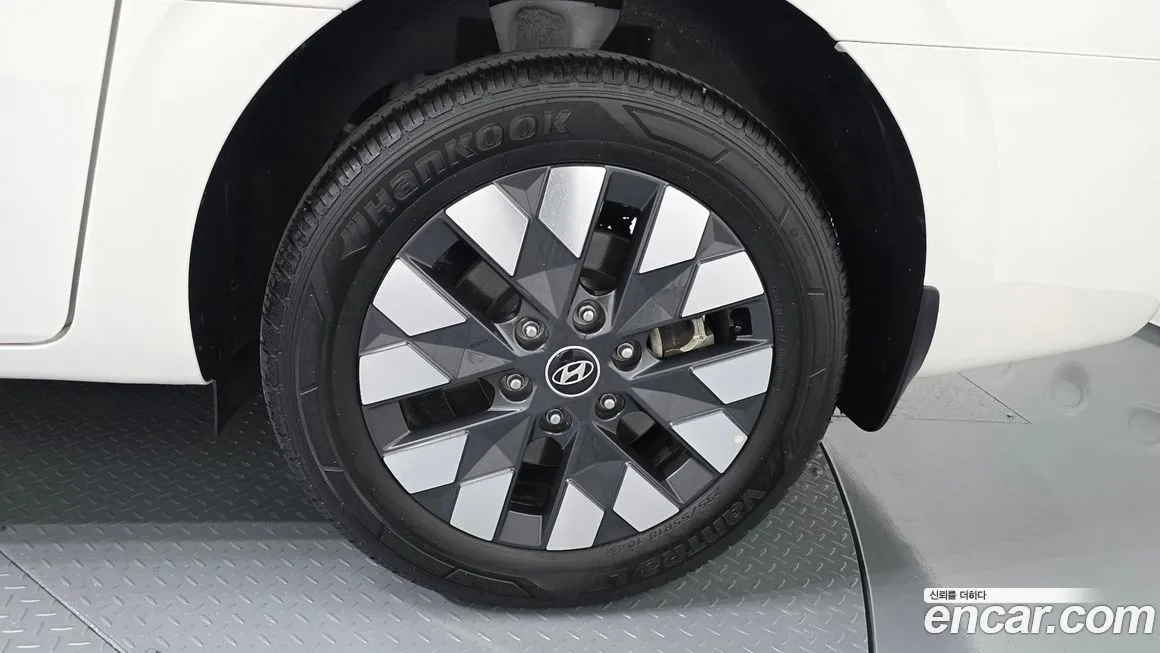 Hyundai Staria 2023 из KR, фото 7