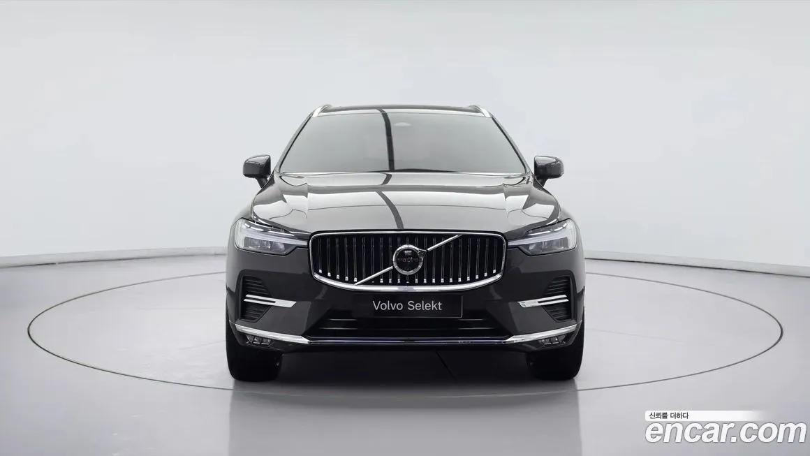 Volvo XC60 — фото 2