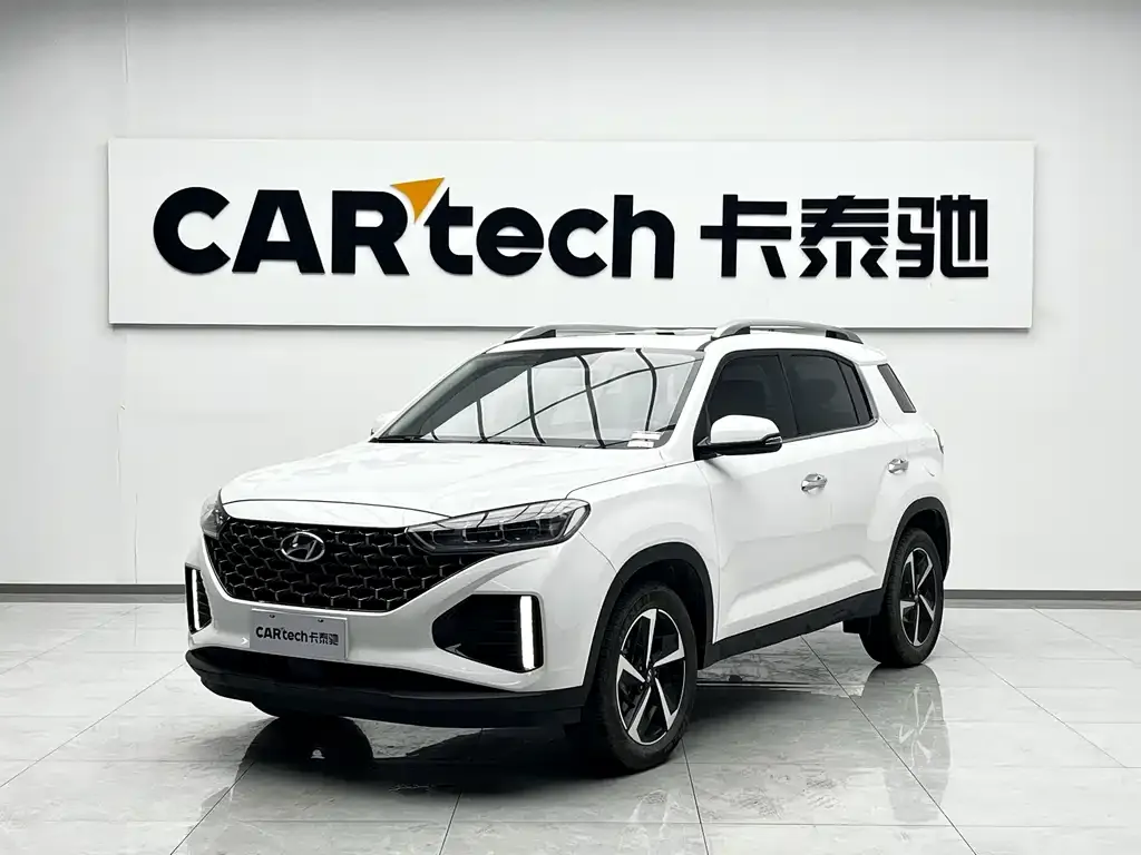 Hyundai ix35 — фото 1
