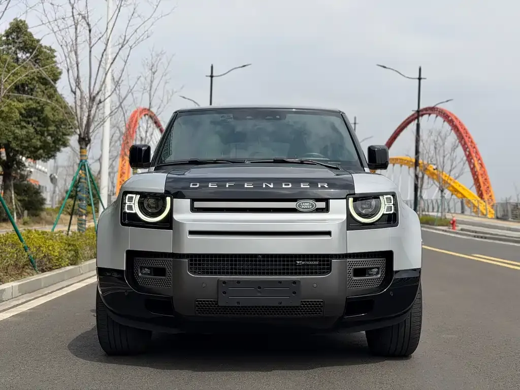 Land Rover Defender — фото 5