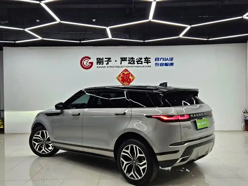 Land Rover Evoque — фото 7