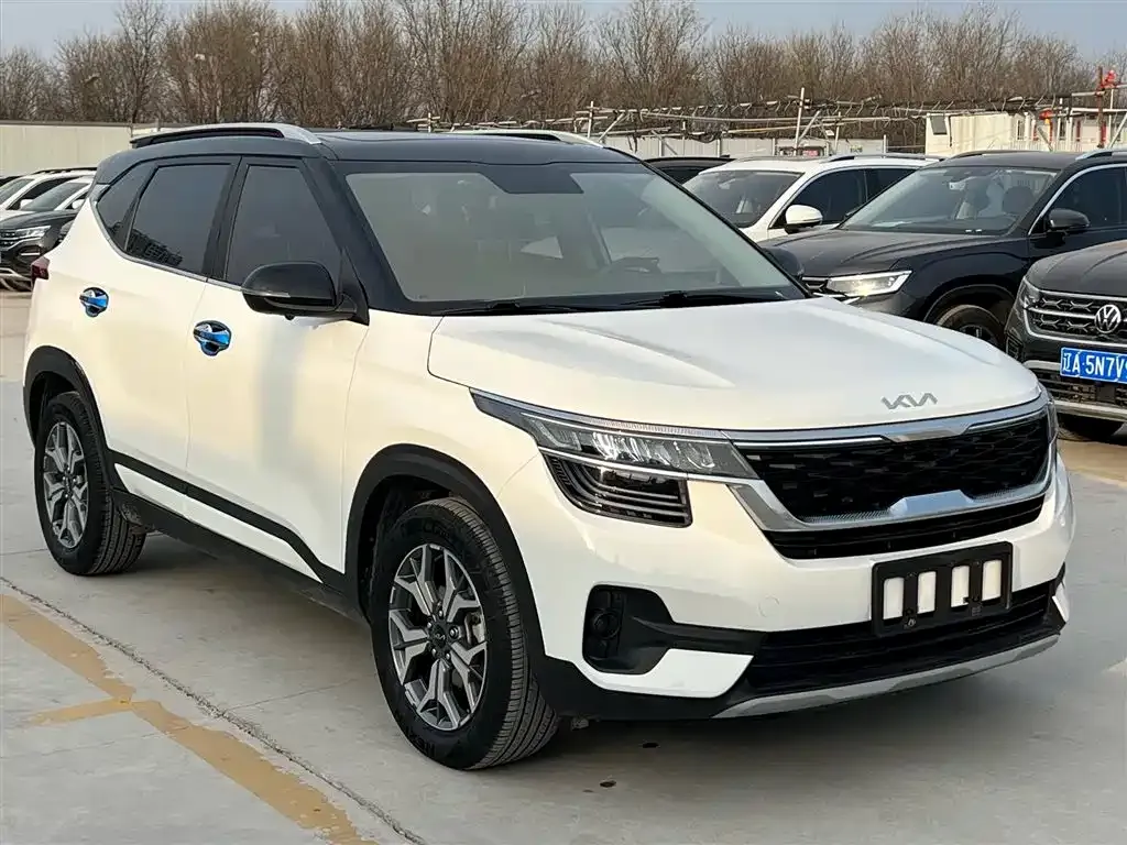 Kia KX3 2022 из CN, фото 10