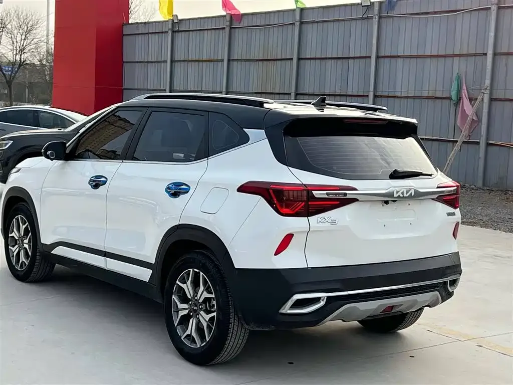 Kia KX3 2022 из CN, фото 9