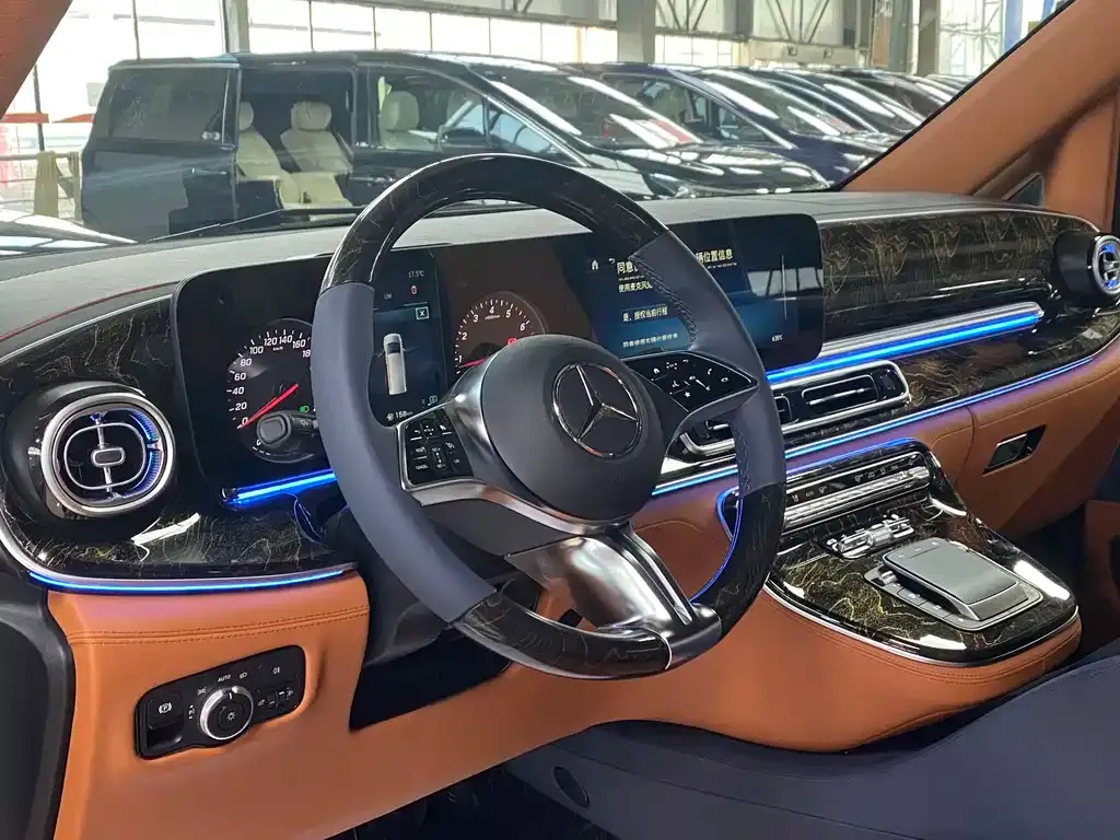 Mercedes-Benz Vito — фото 5