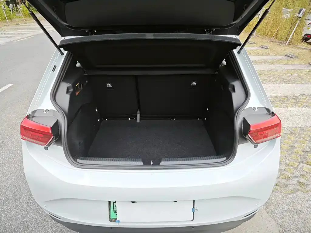Volkswagen ID.3 2023 из CN, фото 9