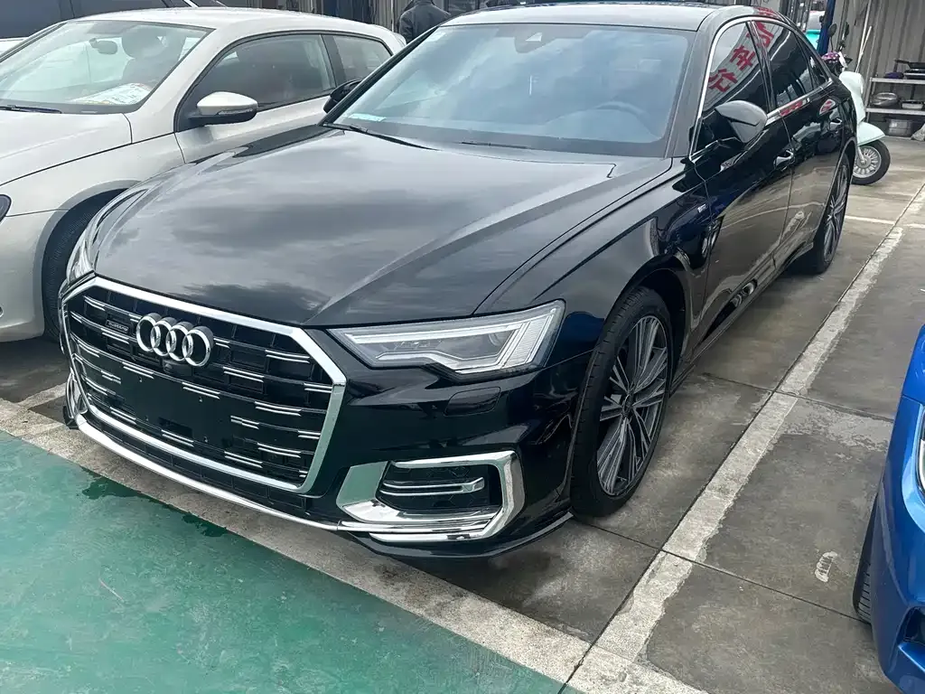 Audi A6L 2023 из CN, фото 1