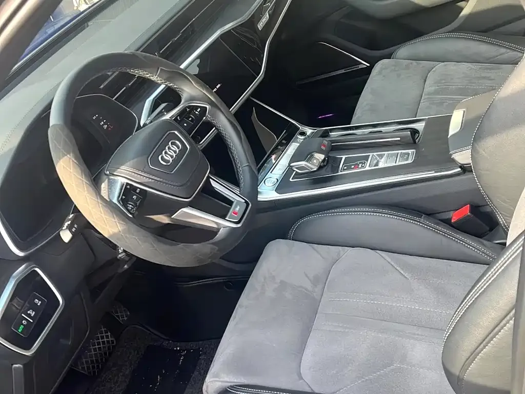 Audi A6L 2023 из CN, фото 5