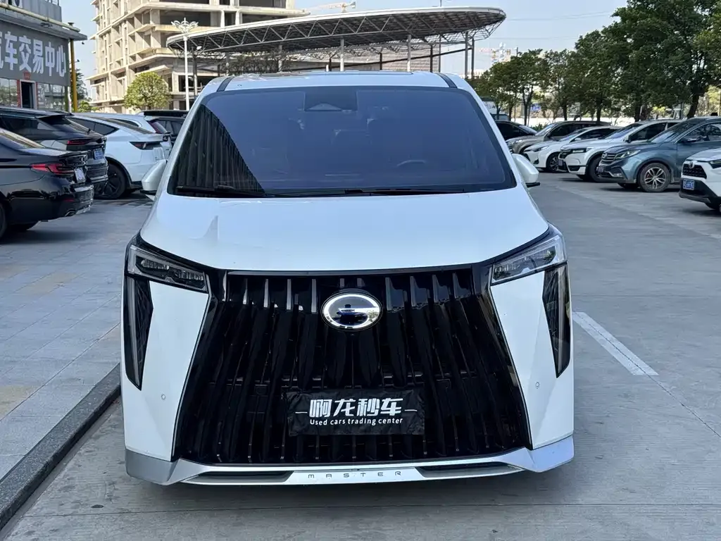 GAC Motor Trumpchi M8 — фото 9