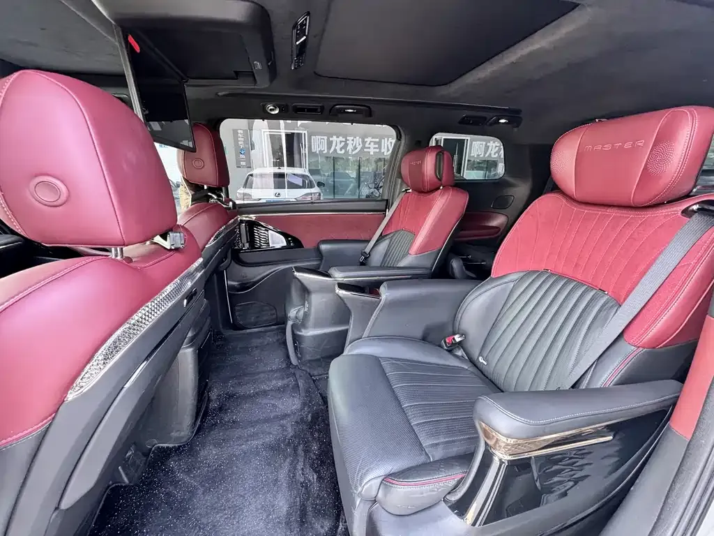 GAC Motor Trumpchi M8 — фото 3