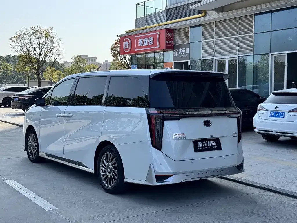 GAC Motor Trumpchi M8 — фото 4
