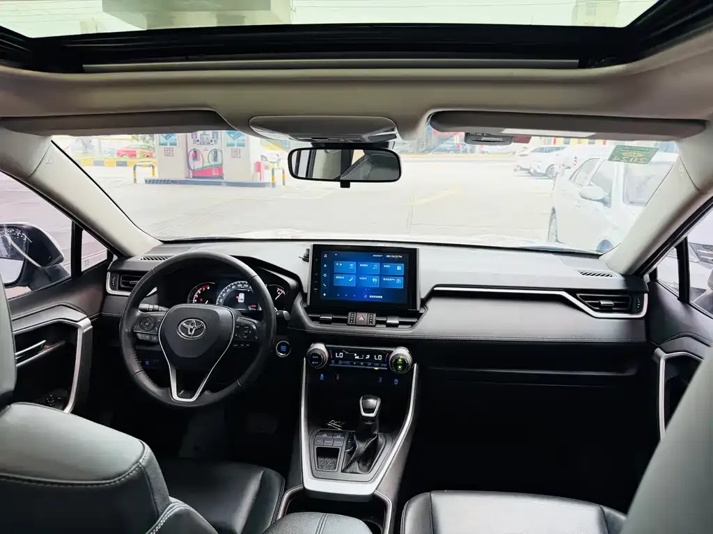 Toyota RAV4 2022 из CN, фото 10