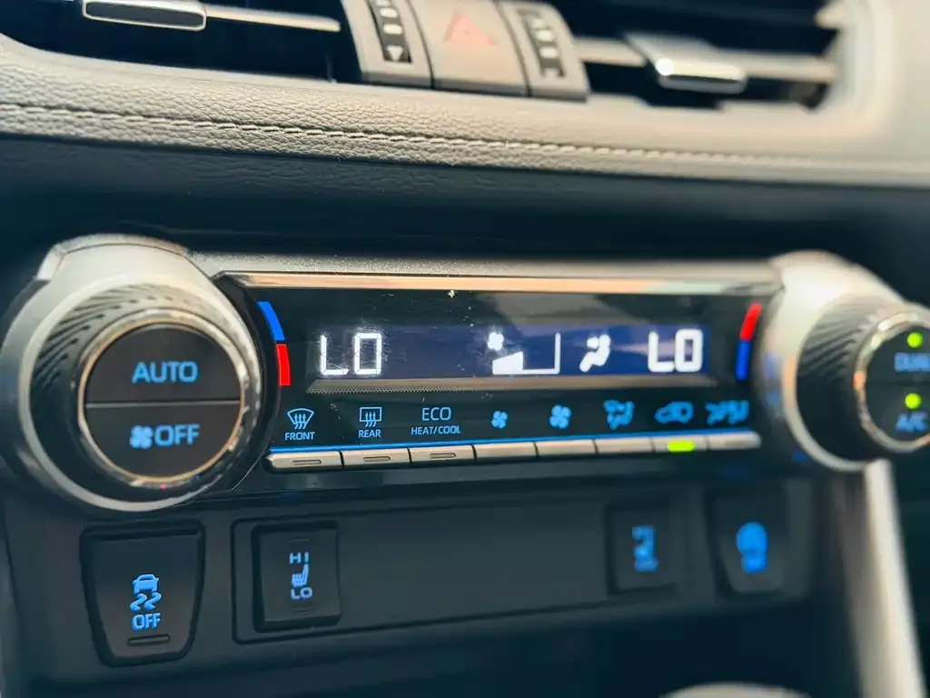 Toyota RAV4 2022 из CN, фото 8