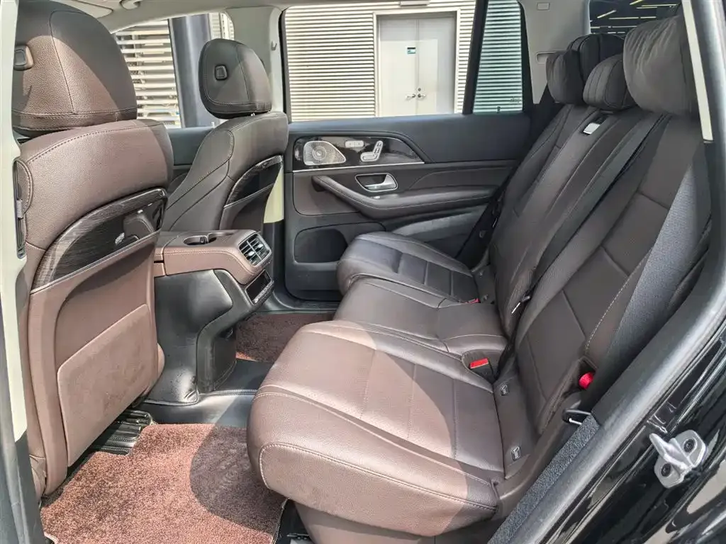 Mercedes-Benz GLS — фото 2
