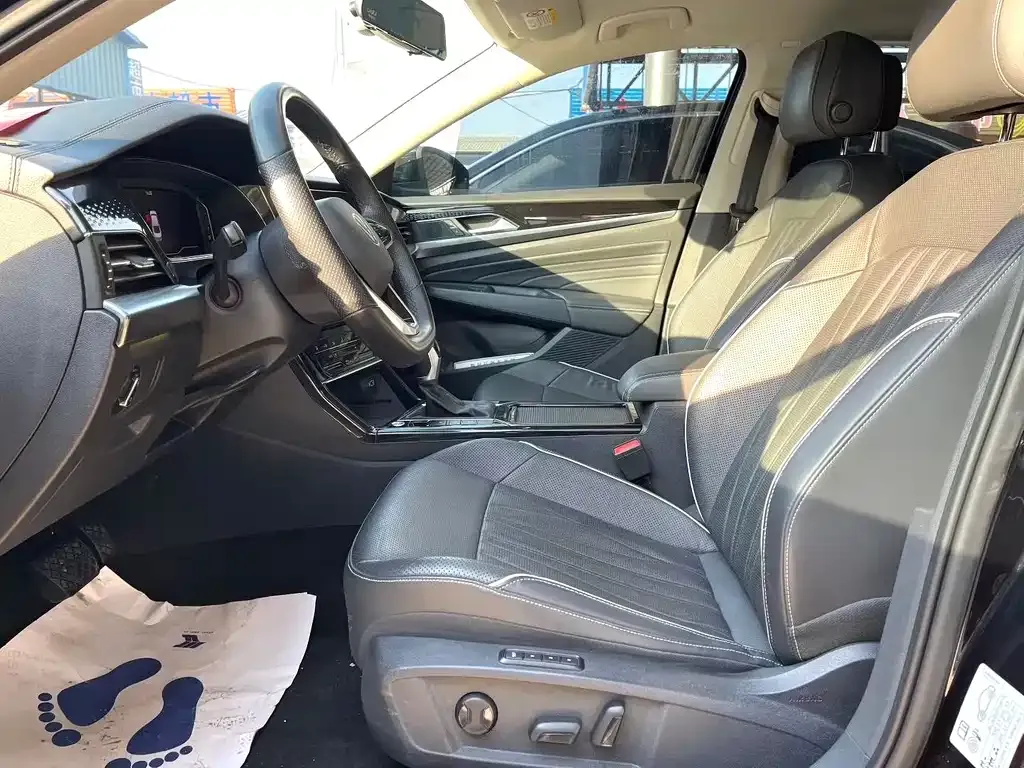 Volkswagen Passat — фото 4