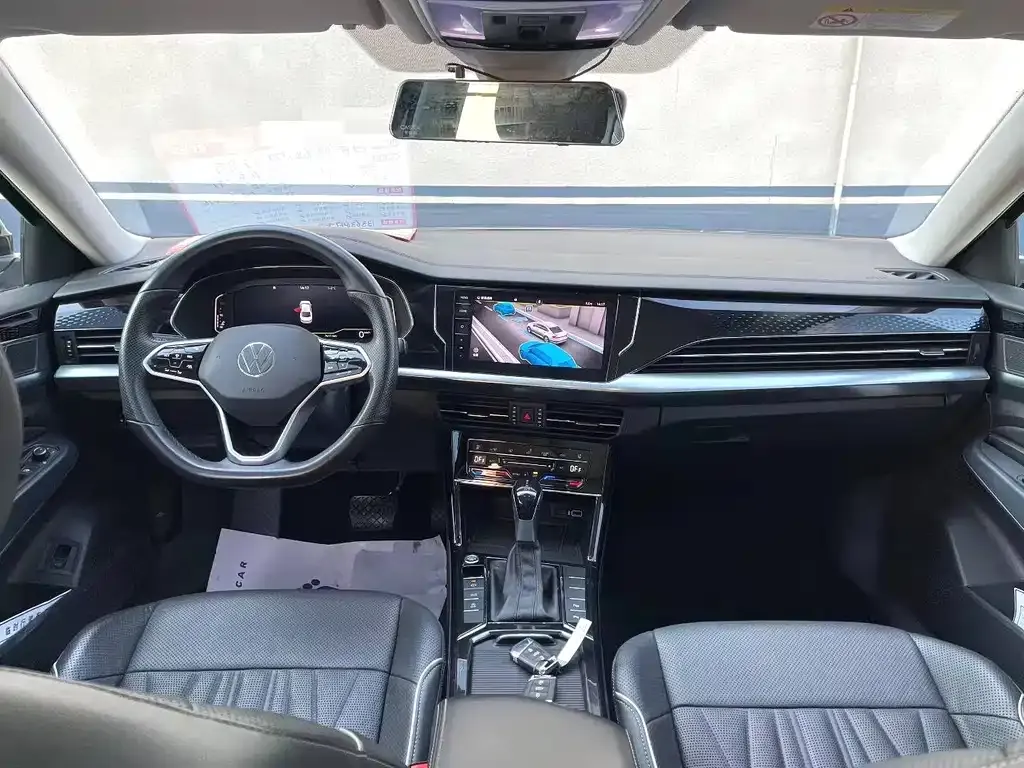 Volkswagen Passat — фото 5