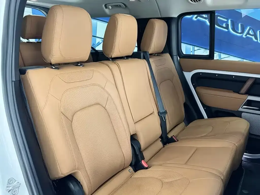 Land Rover Defender 2022 из CN, фото 8