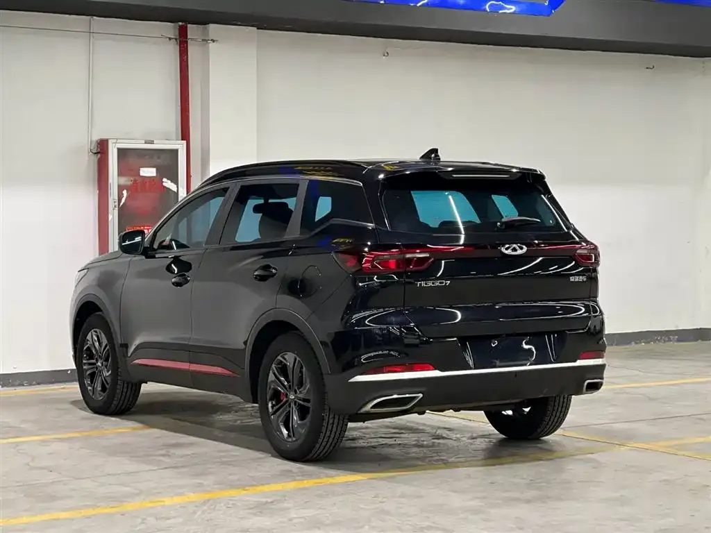 Chery Tiggo 7 — фото 10