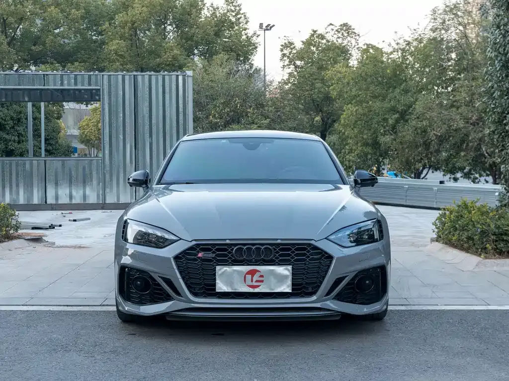 Audi RS 5 2023 из CN, фото 3