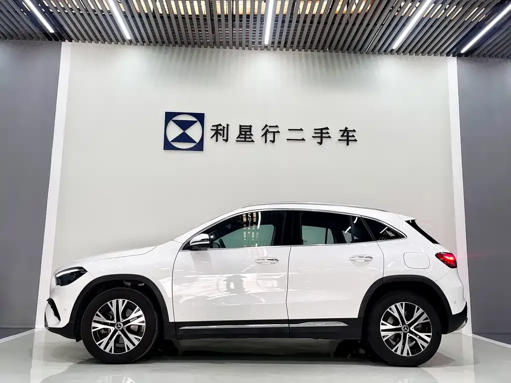 Mercedes-Benz GLA — фото 5
