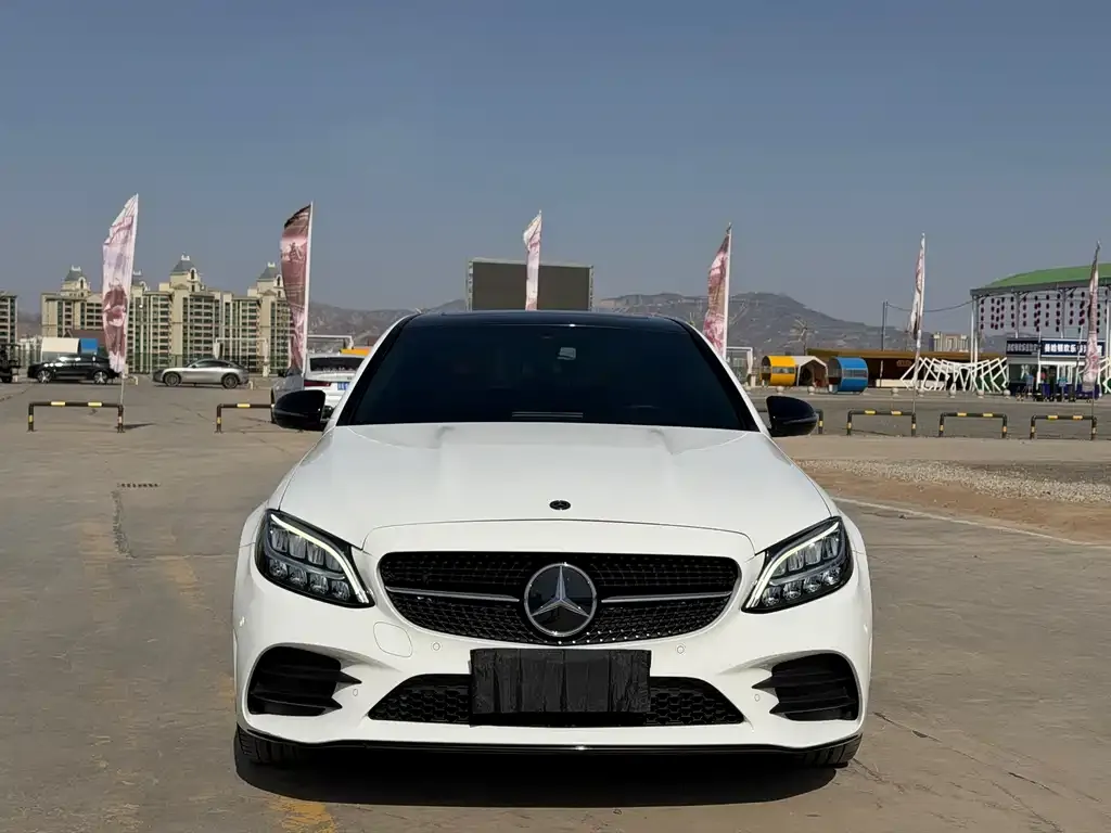 Mercedes-Benz C-Class — фото 10