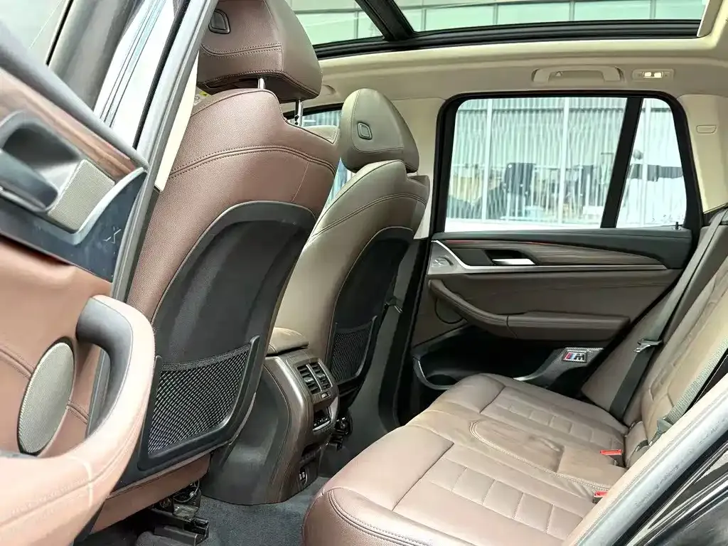 BMW X3 2021 из CN, фото 3
