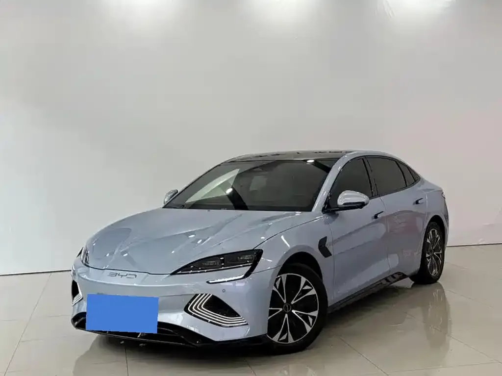 BYD Seal — фото 1