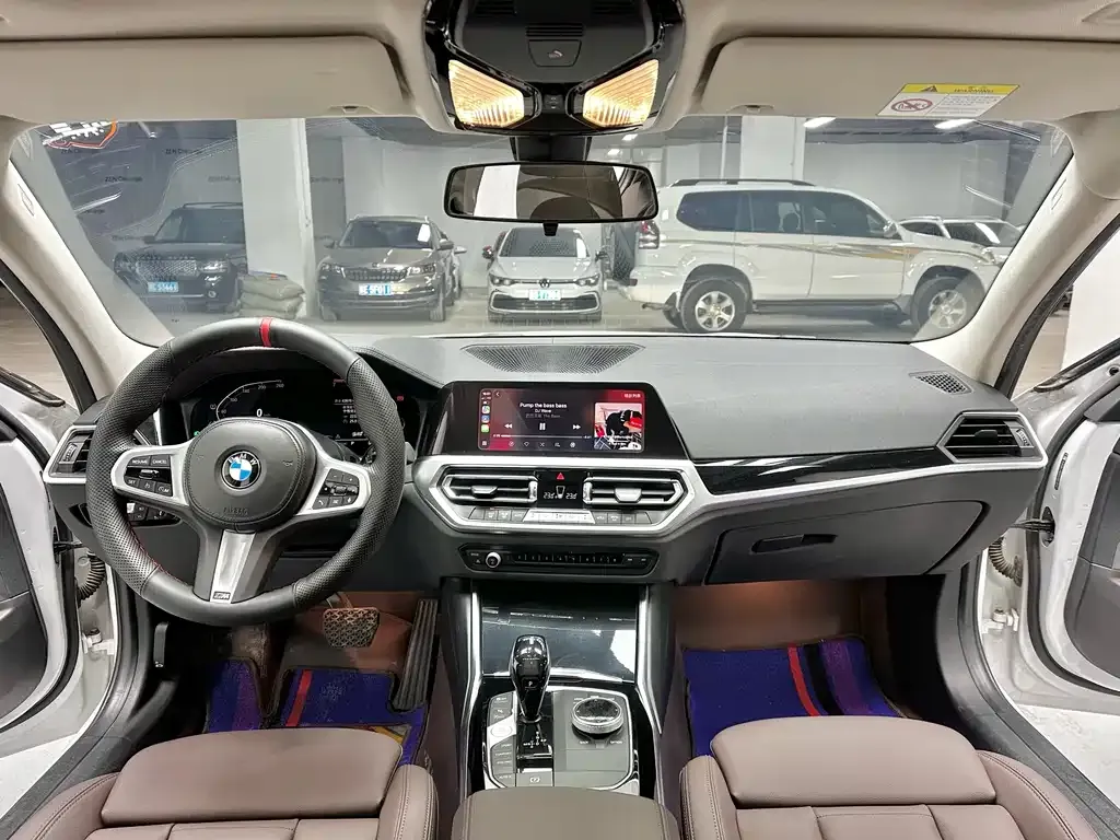 BMW 3 Series 2021 из CN, фото 2