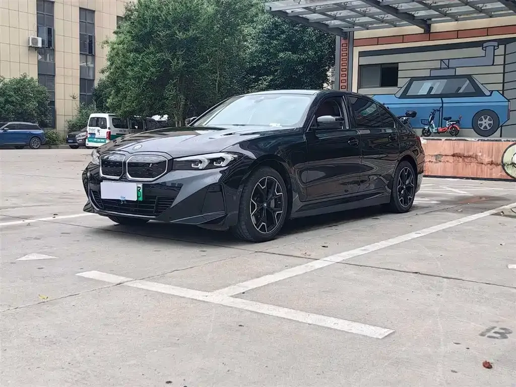 BMW i3 — фото 1