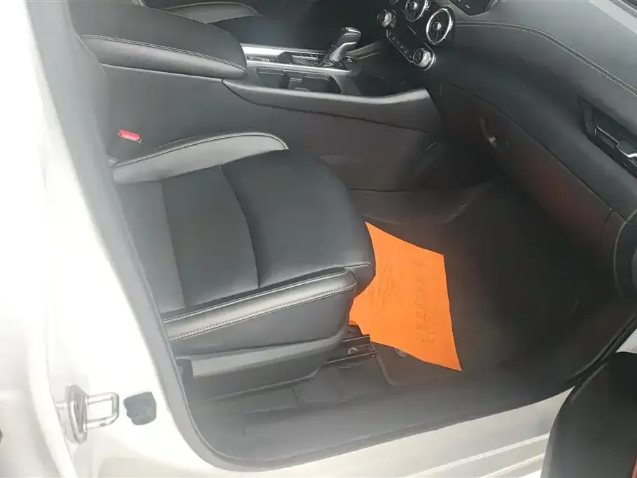 Nissan Sylphy 2023 из CN, фото 3