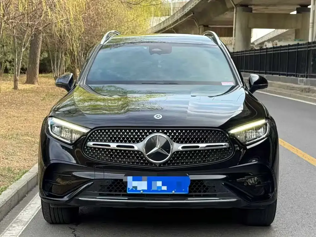 Mercedes-Benz GLC — фото 6
