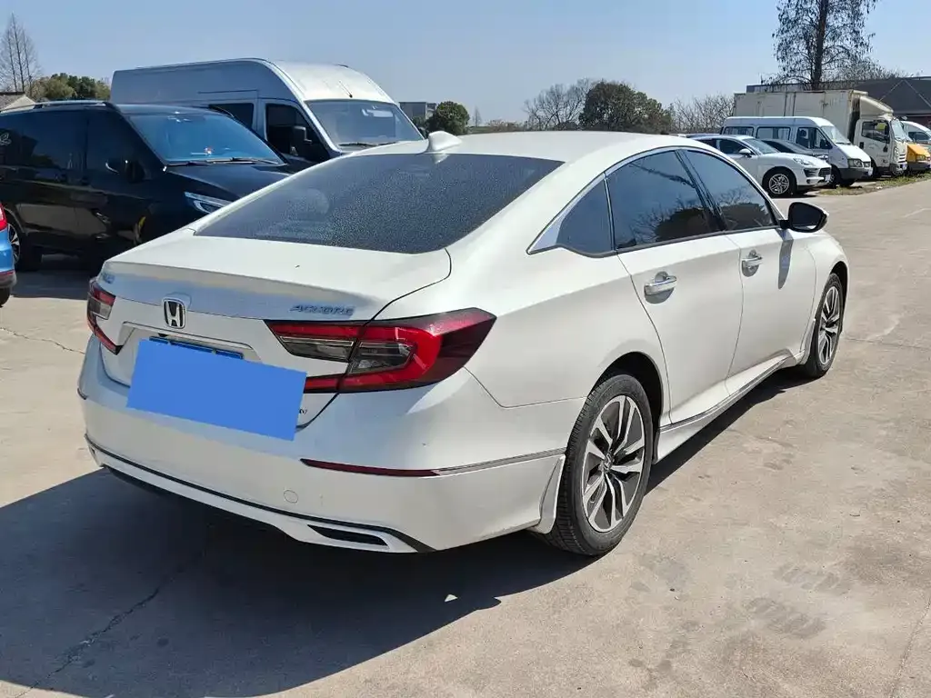 Honda Accord — фото 2