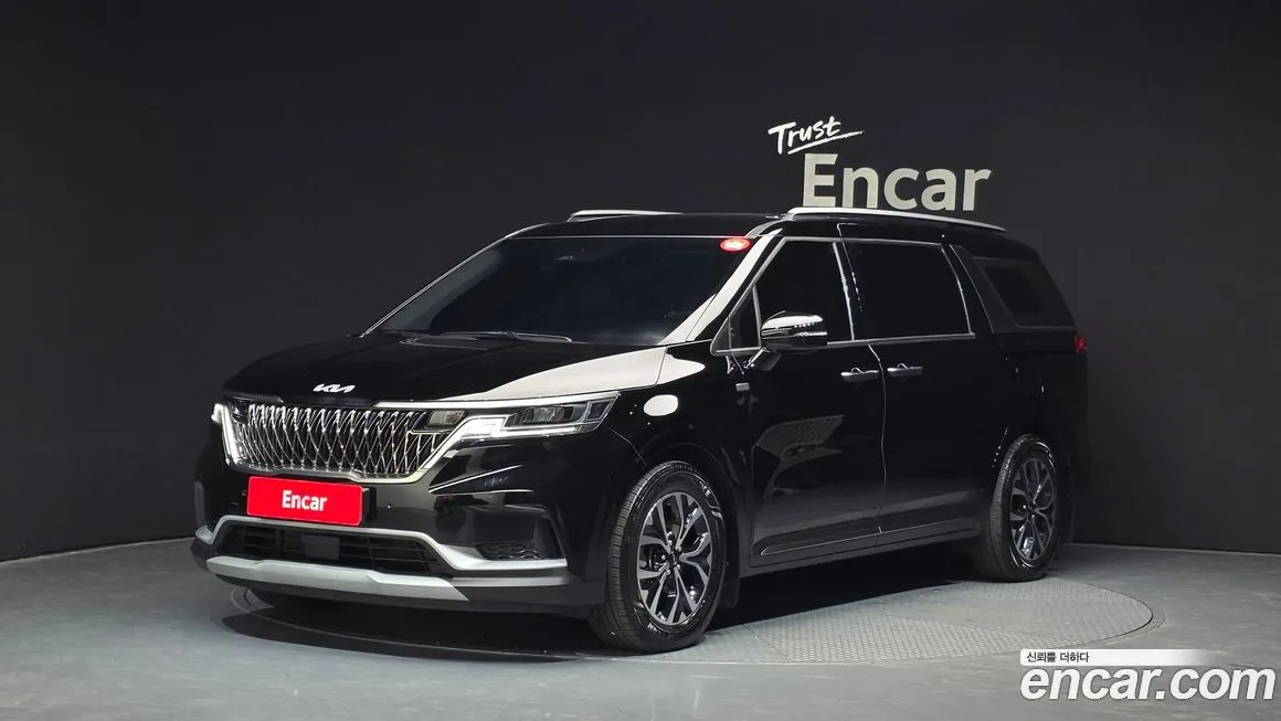 Kia Carnival 2023 из KR, фото 1