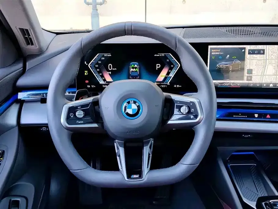 BMW i5 2025 из CN, фото 4
