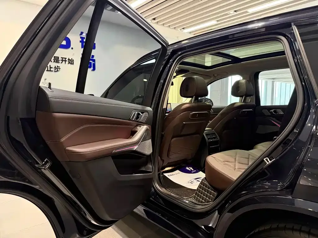 BMW X5 2024 из CN, фото 6