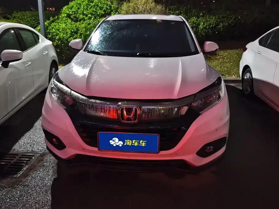 Honda Vezel 2021 из CN, фото 10