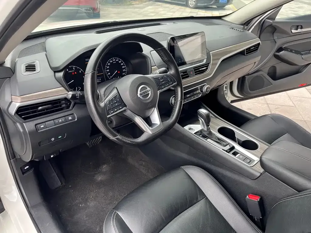 Nissan Teana 2022 из CN, фото 4