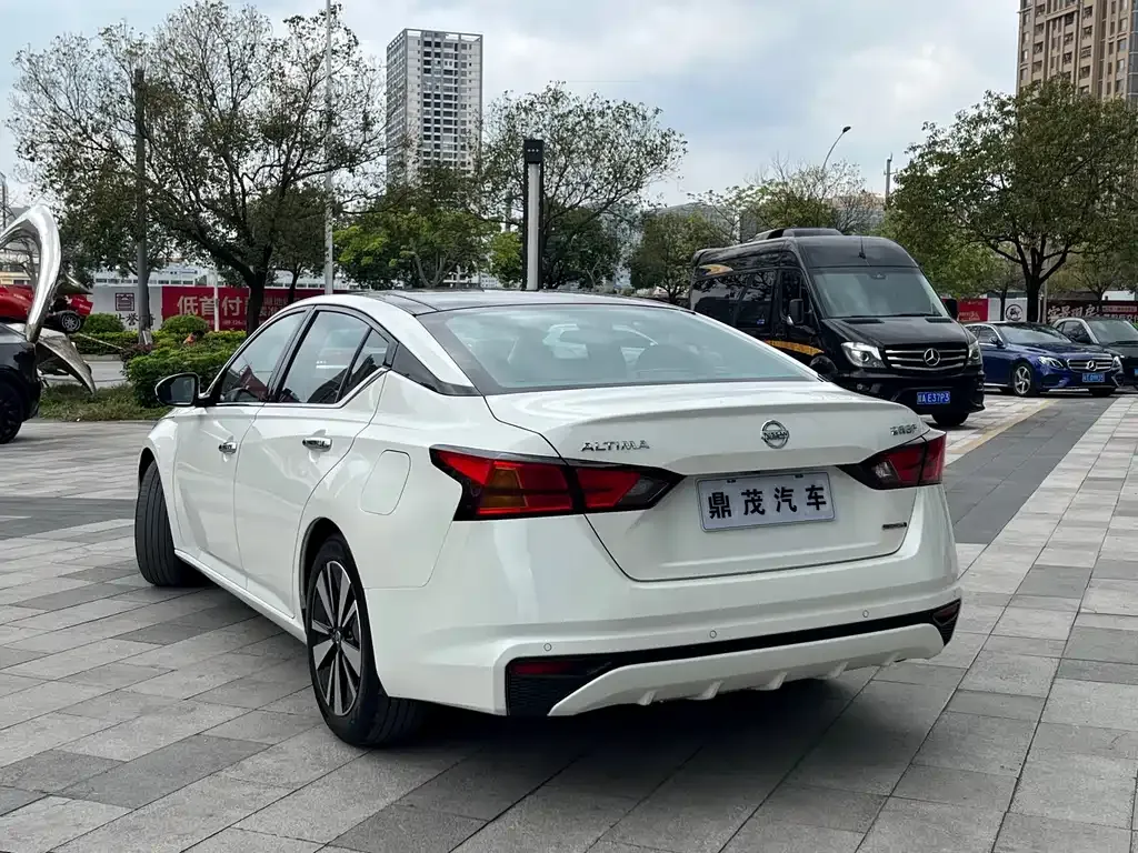 Nissan Teana 2022 из CN, фото 6