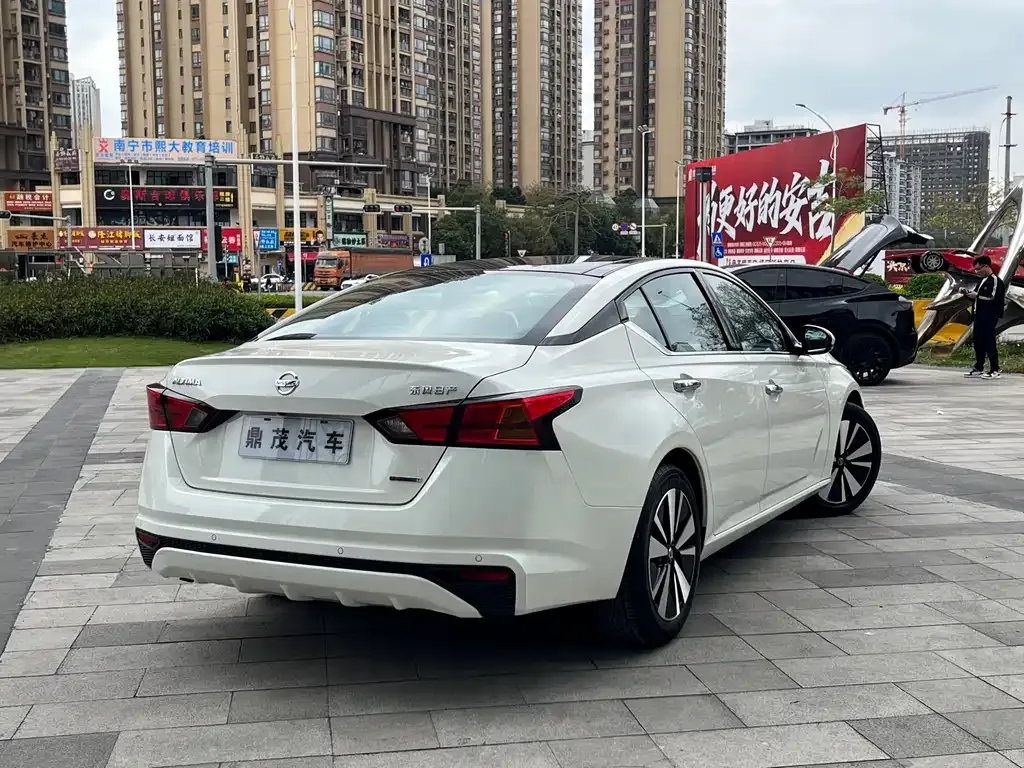 Nissan Teana 2022 из CN, фото 9