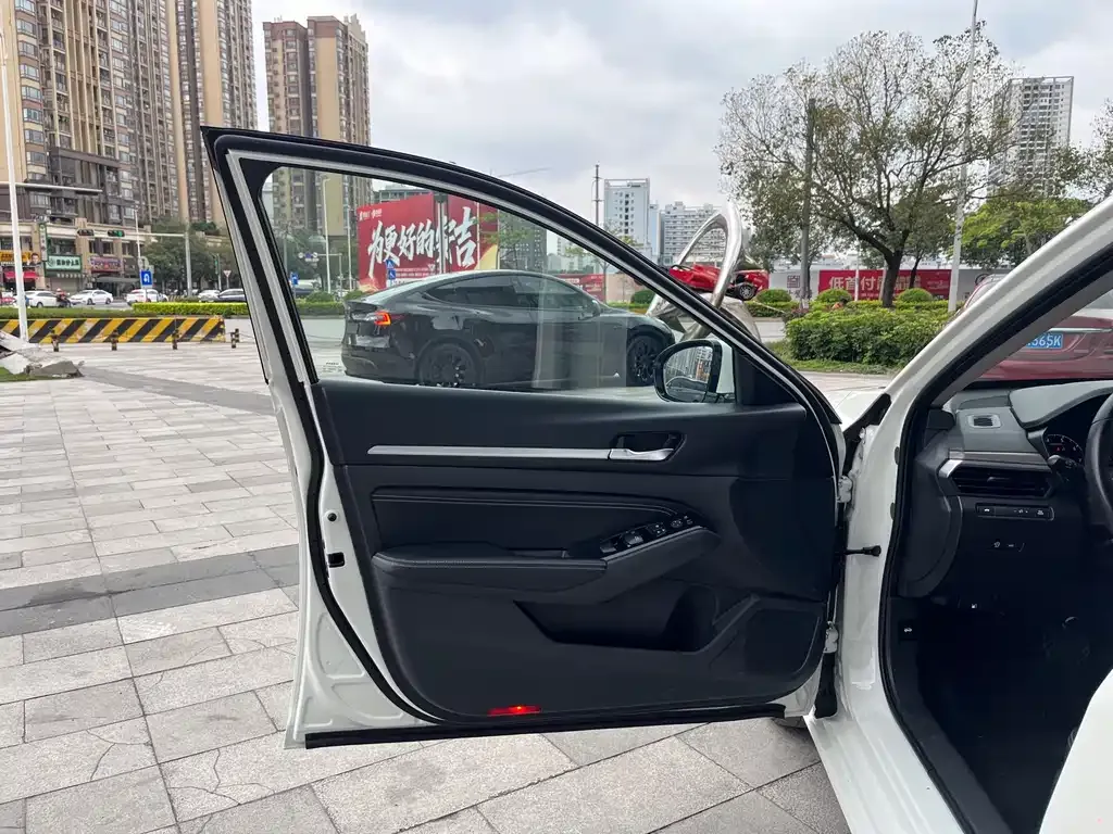 Nissan Teana 2022 из CN, фото 7
