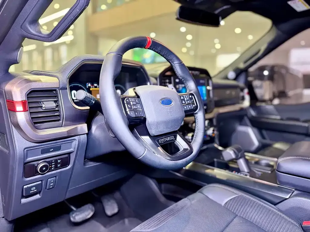 Ford F-150 Raptor 2023 из CN, фото 4