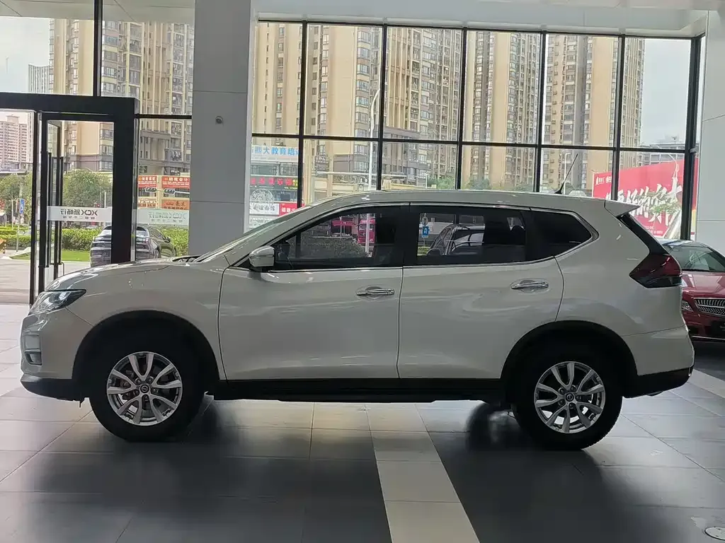 Nissan X-Trail 2021 из CN, фото 9