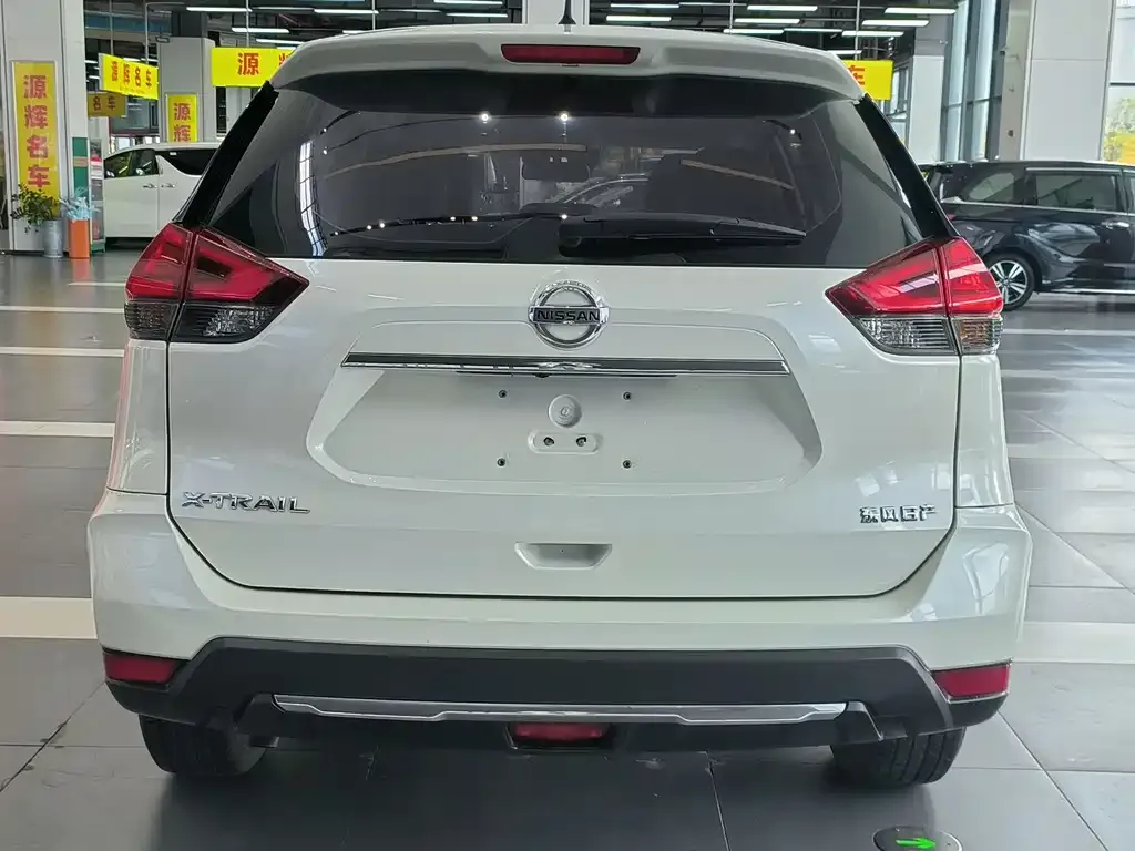 Nissan X-Trail 2021 из CN, фото 4