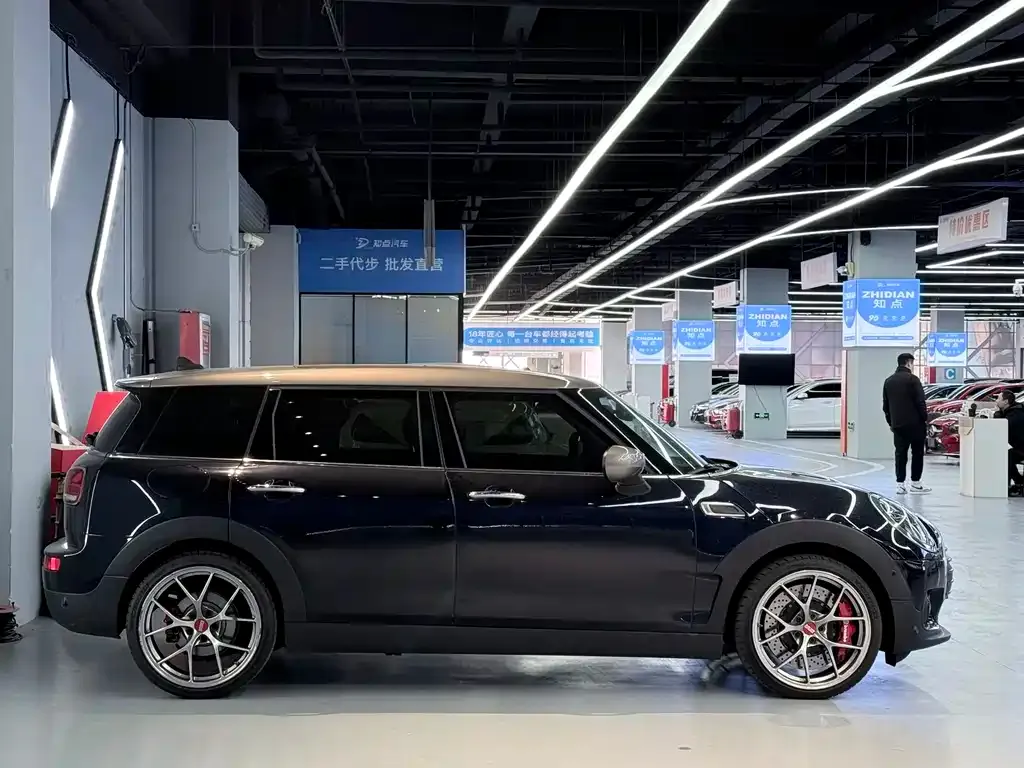 MINI Clubman 2024 из CN, фото 6