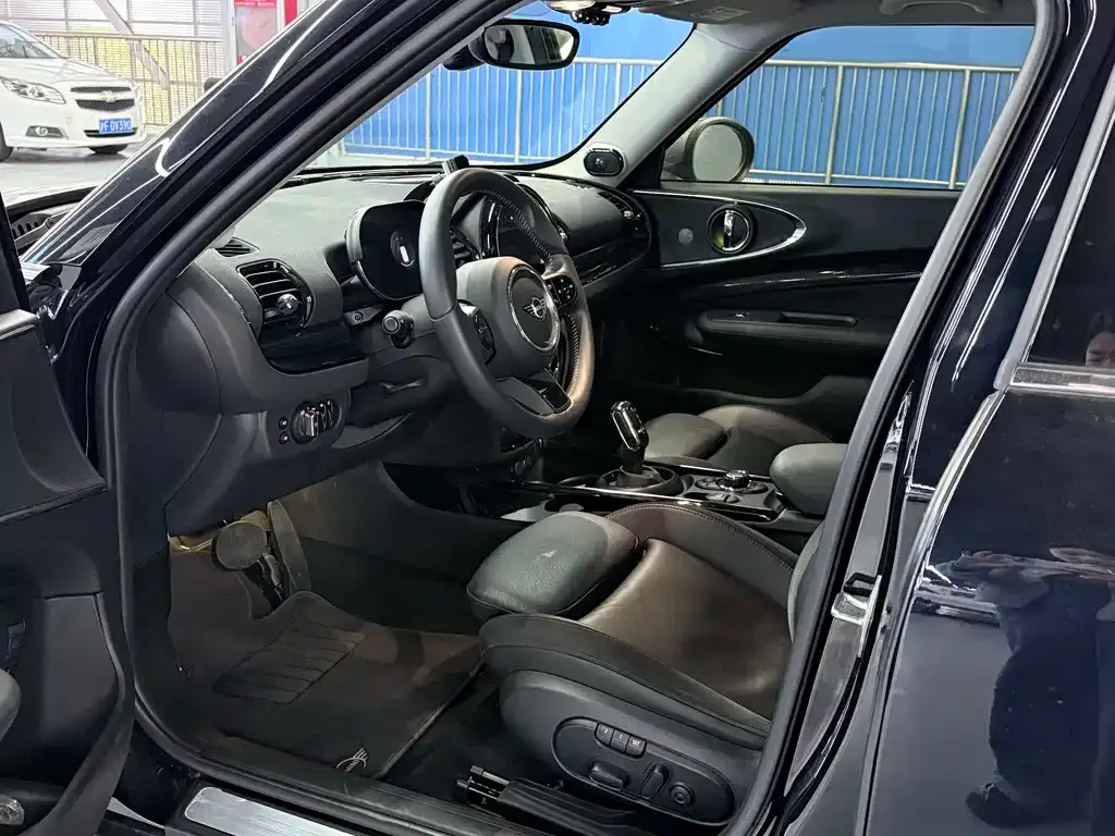 MINI Clubman 2024 из CN, фото 7