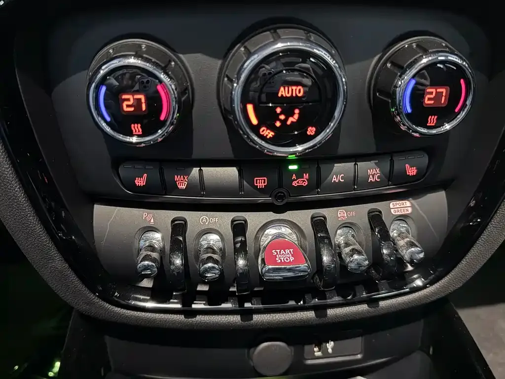MINI Clubman 2024 из CN, фото 9