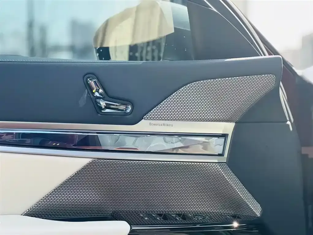 BMW 7 Series 2025 из CN, фото 4