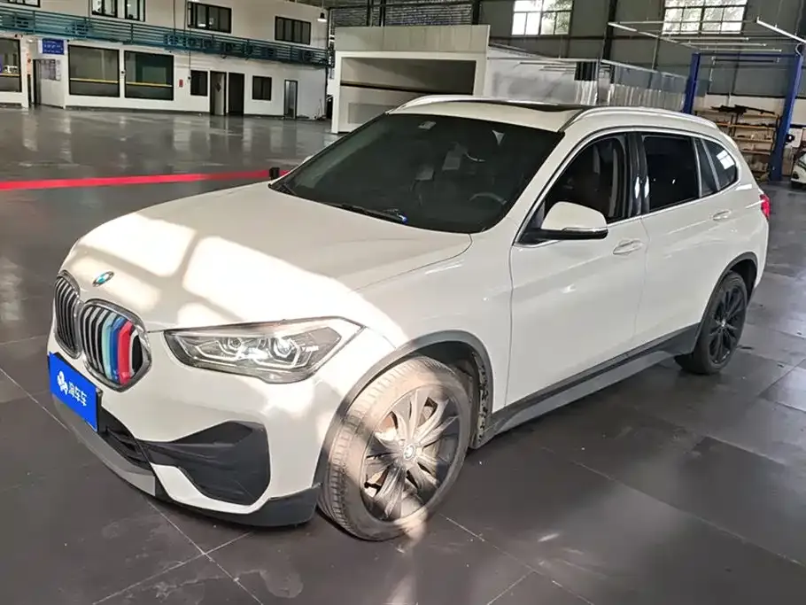 BMW X1 2021 из CN, фото 1