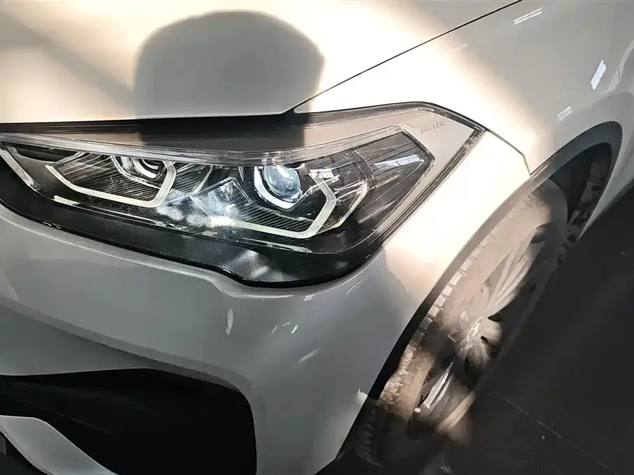 BMW X1 2021 из CN, фото 3