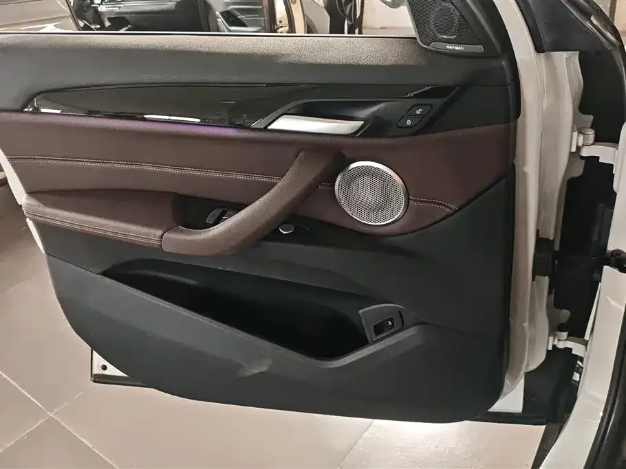 BMW X1 2021 из CN, фото 4